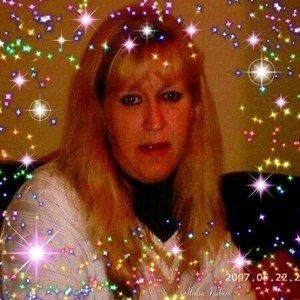 Meet your Posher, Maxine